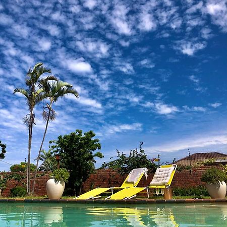 Danville Forest Guest House & Apartments Durban Esterno foto