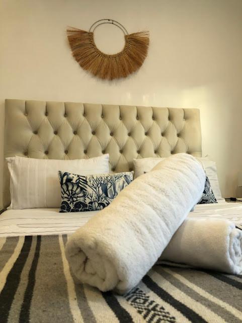 Danville Forest Guest House & Apartments Durban Esterno foto